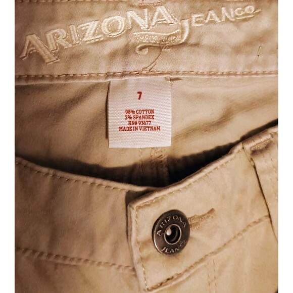 Arizona Jean Co Pants Size 7 Tan Skinny Leg Slim Fit Flat Front Five Pocket - Picture 2 of 7